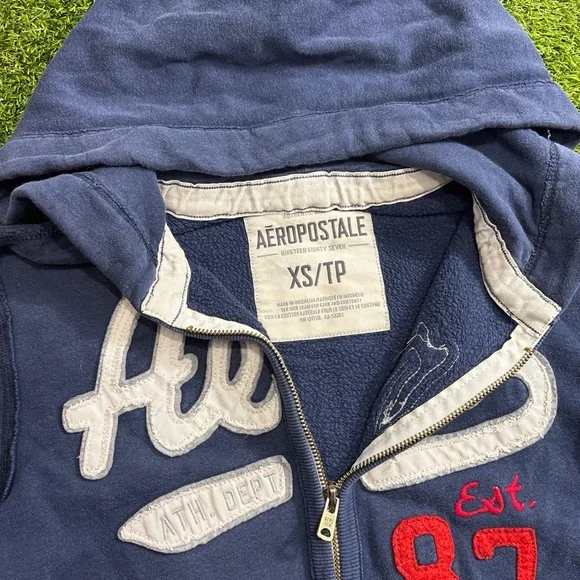 Y2K XS Aeropostale Gray 'Aero 87' Zip Hoodie - Picture 3 of 6
